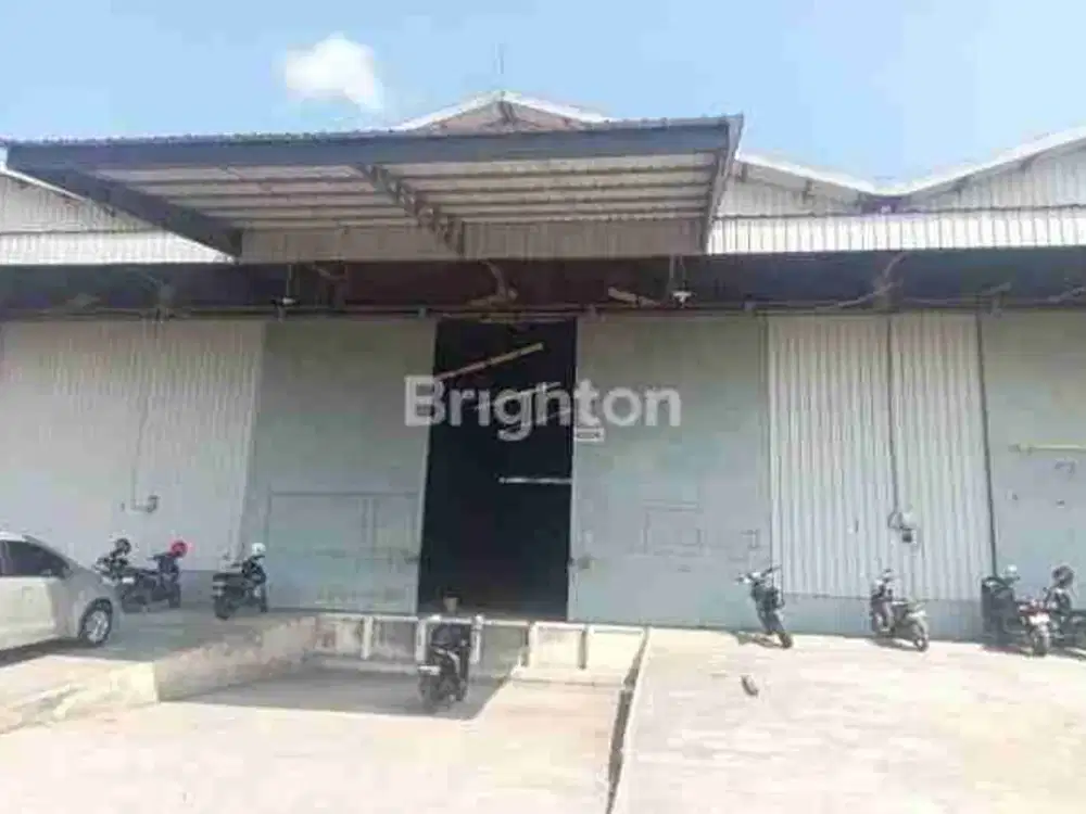 DISEWAKAN GUDANG BESAR PARKIRAN LUAS LOKASI KARIANGAU