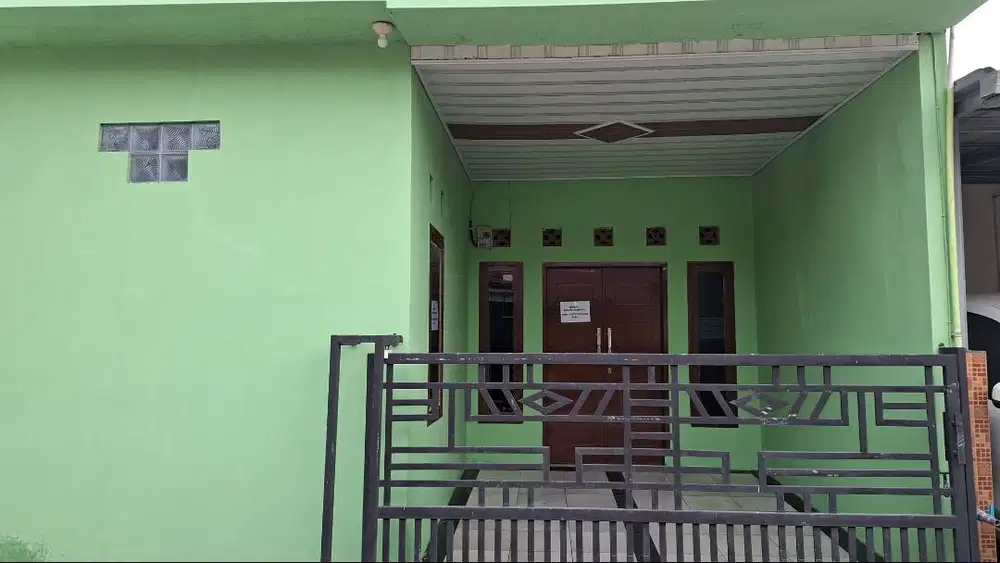 Di Kontrakkan Rumah
