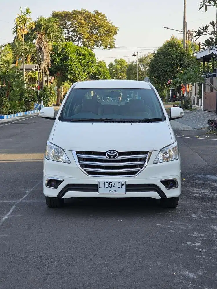 TOYOTA KIJANG INNOVA 2.5 V AT 2013