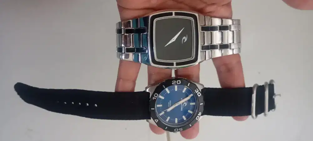 Jam tangan Ripcurl 2 pcs