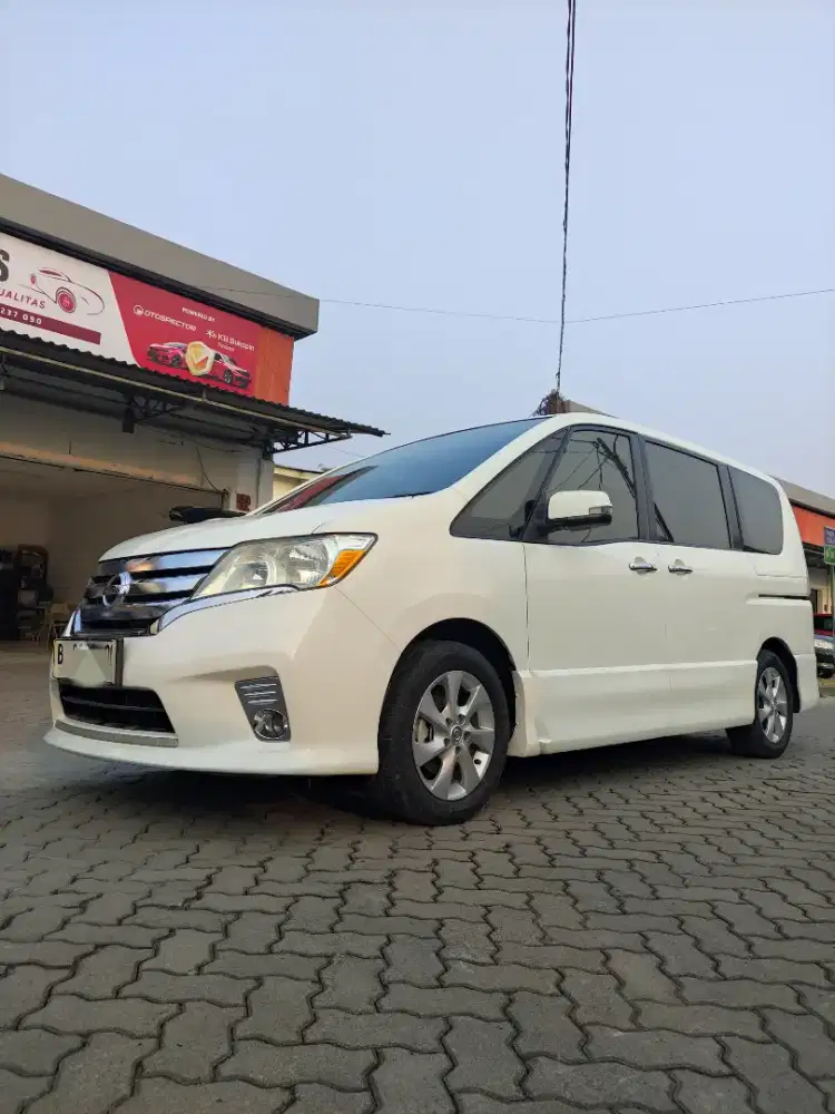 HWS PANORAMIC ! NEGO ABIS NISSAN SERENA HWS AT 2013 PAKAI 2014