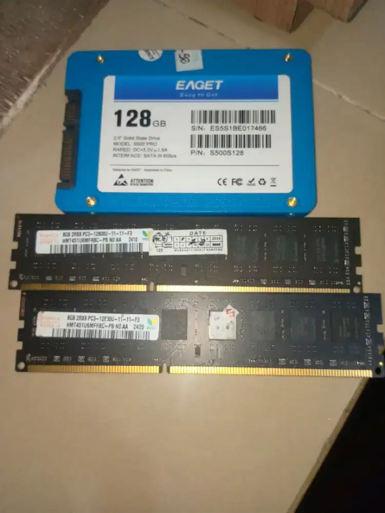 SSD dan ram 8GB DDR3