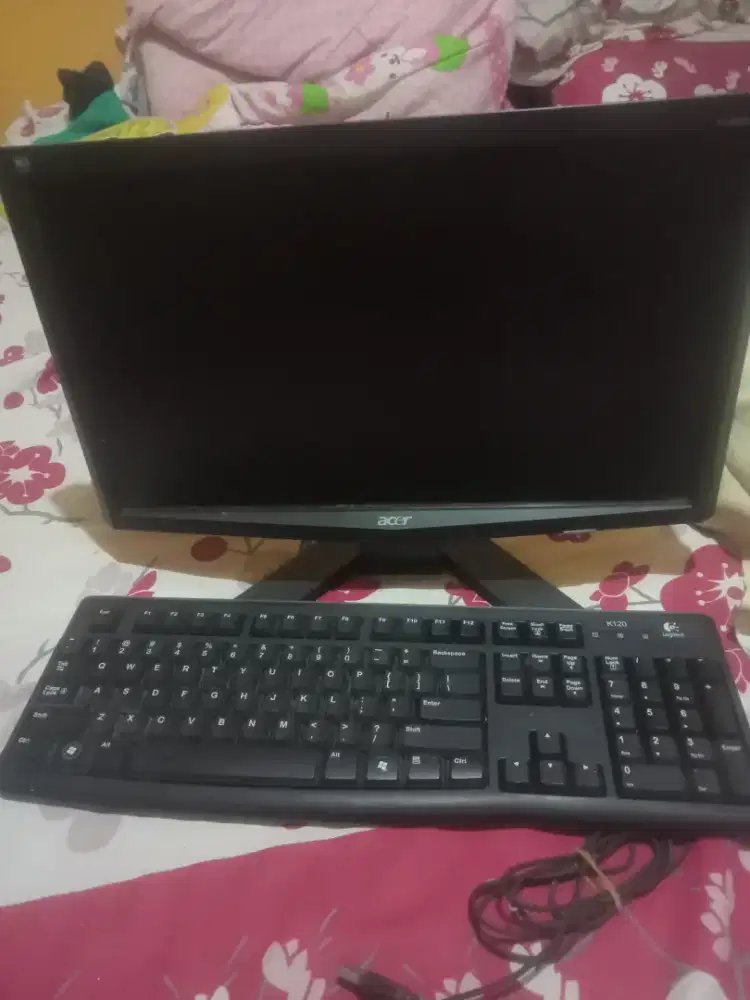 Jual monitor Acer dan kybordnya