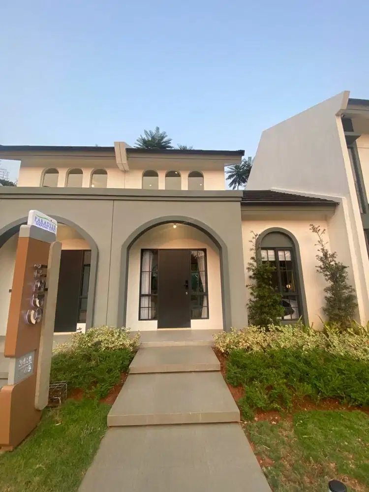 Dijual rumah baru high ceiling Type CAPRI