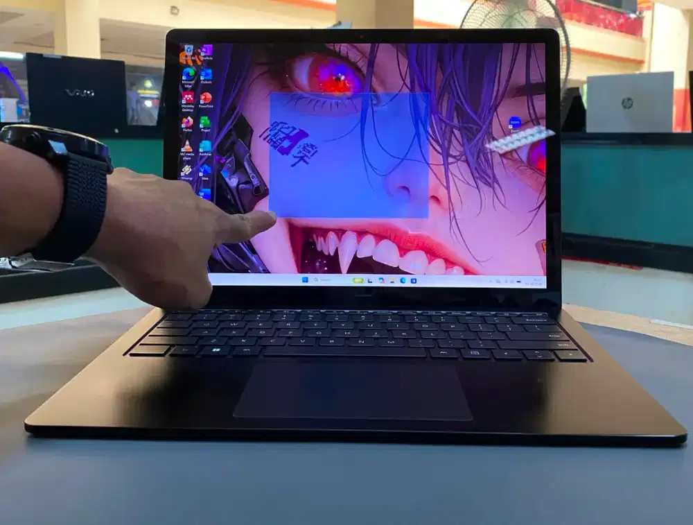 Microsoft Surface Laptop 4 Intel Core i7 Gen11 Ram 16gb SSD 512gb