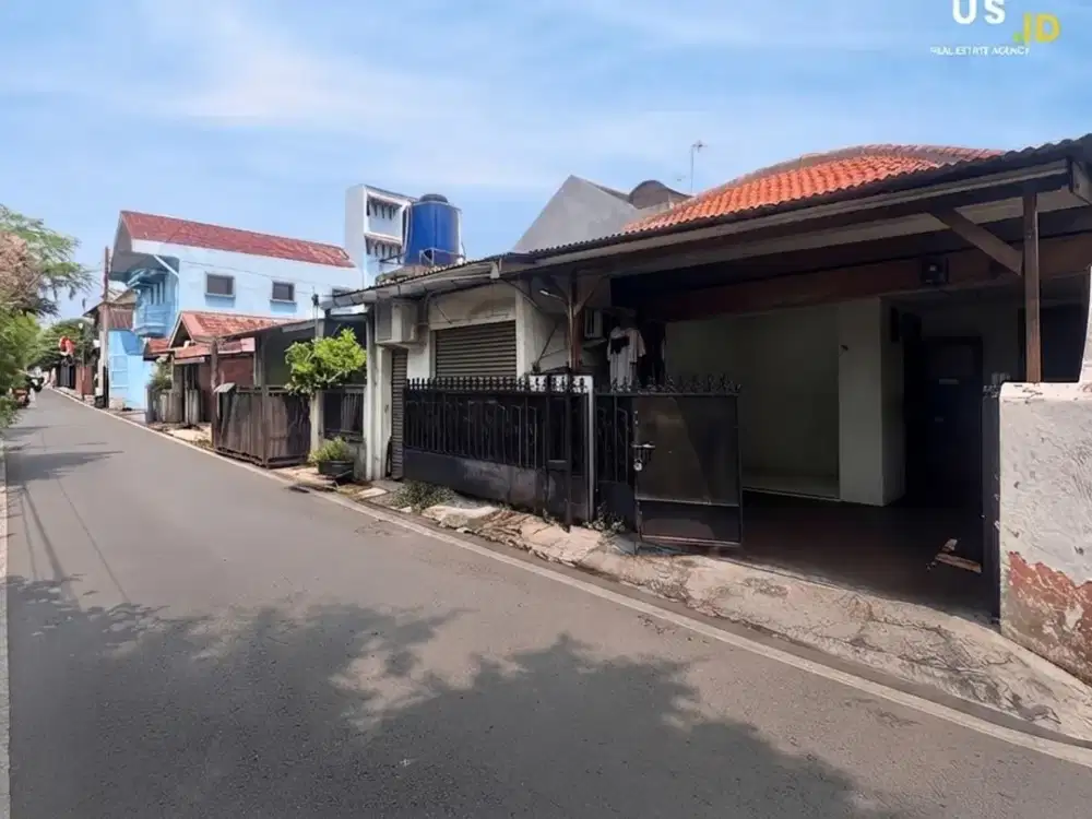 RUMAH HITUNG TANAH DENGAN AKSES LEBAR DI TEBET TIMUR