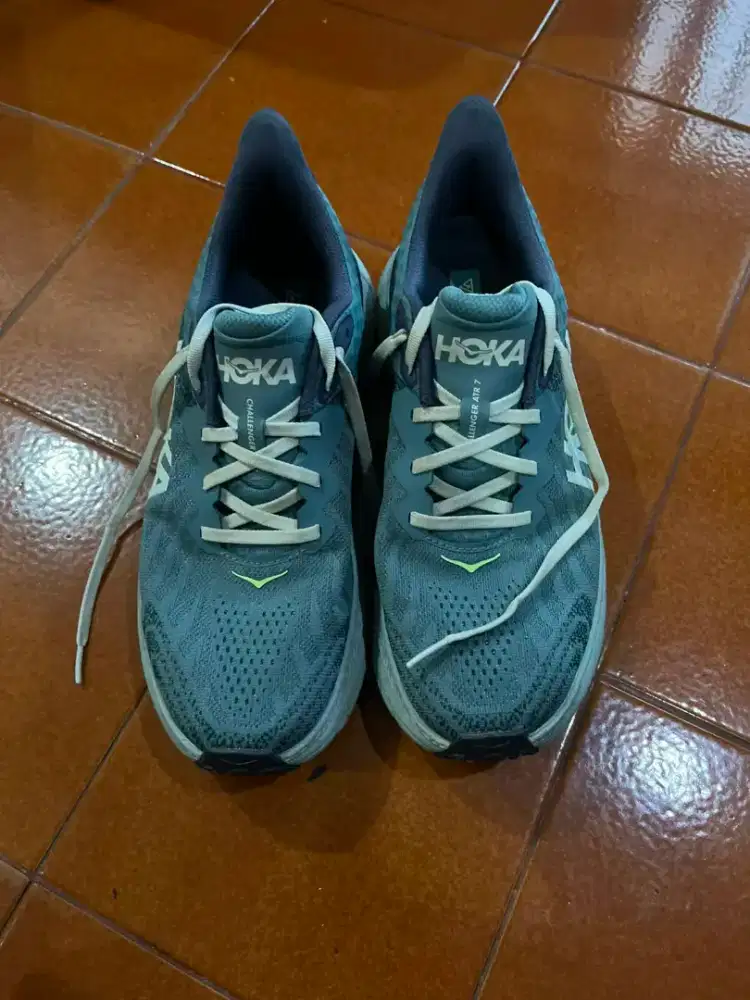 Hoka Challenger ATR 7
