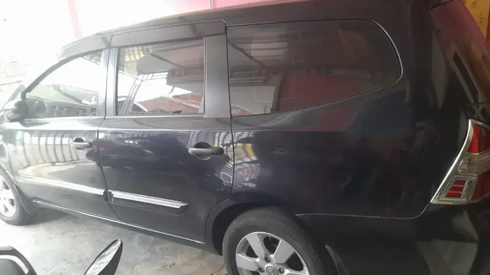Livina 1.5 XV 2009