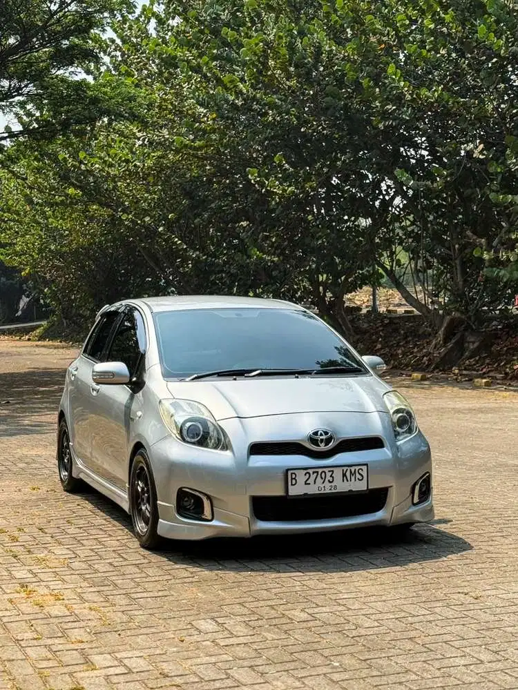 Toyota Yaris 2012 Bensin