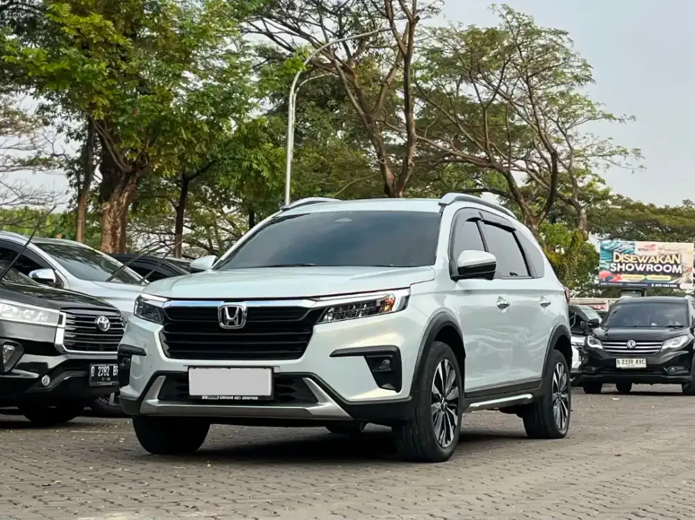 LOW KM 27RB, SIAP PAKAI! HONDA BRV 1.5 PRESTIGE SENSING CVT MATIC 2023