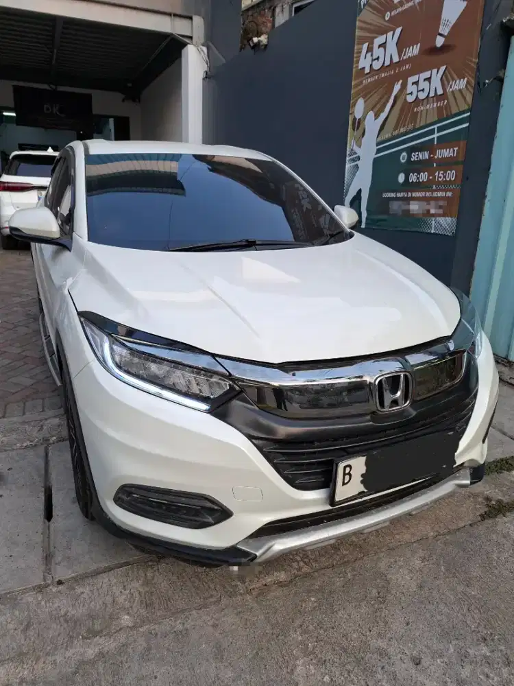 HRV SE Limited 2019 AT white orchid, bukan CRV / WRV/ BRV/ Jazz