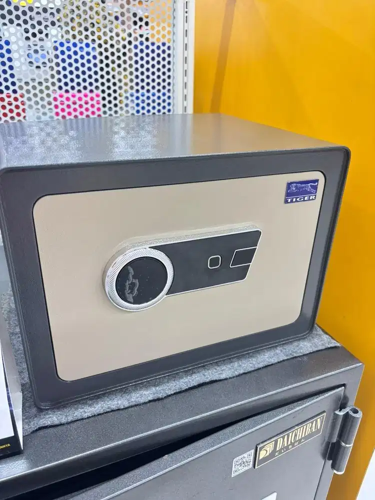 Tiger Brankas TG-25 Digit+Finger