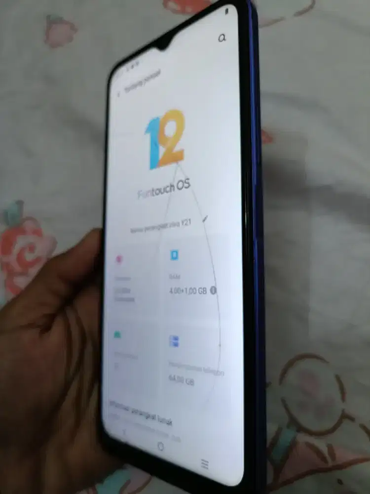 Vivo y21 ram 4/64 minus dikit