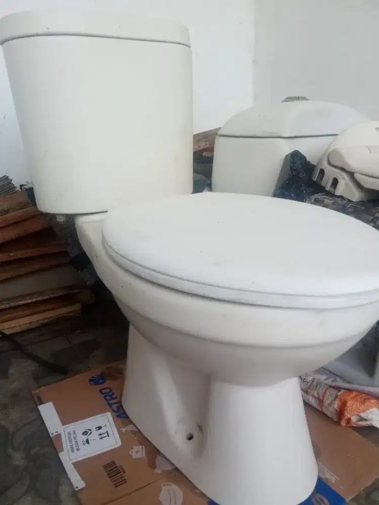 Closet duduk merk amerca standar normal