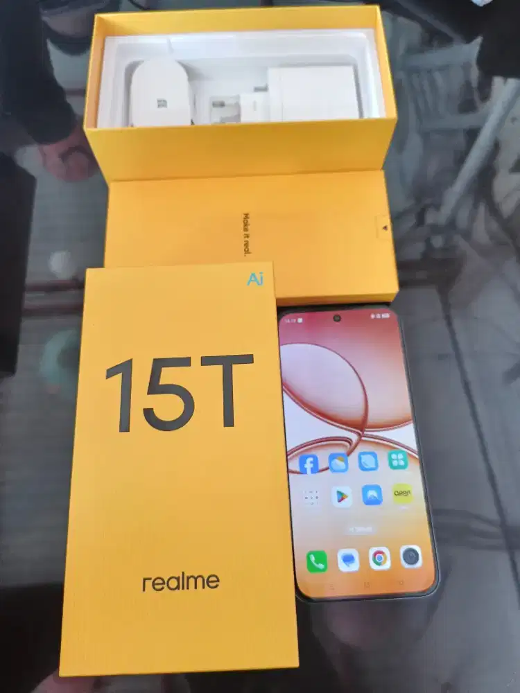 REALME 15T 8/256 SEKEN