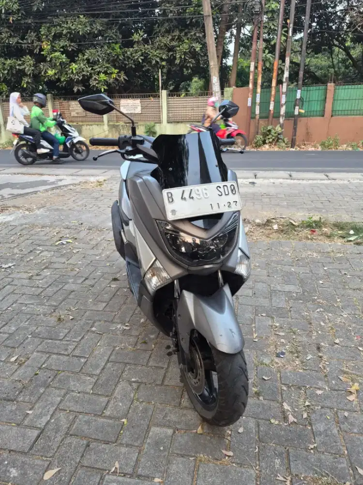 Dijual Yamaha nmax tahun 2017 surat lengkap