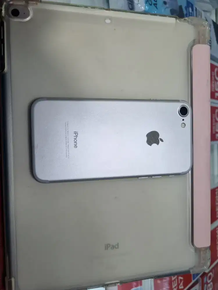iPhone 7 32gb ex iBox