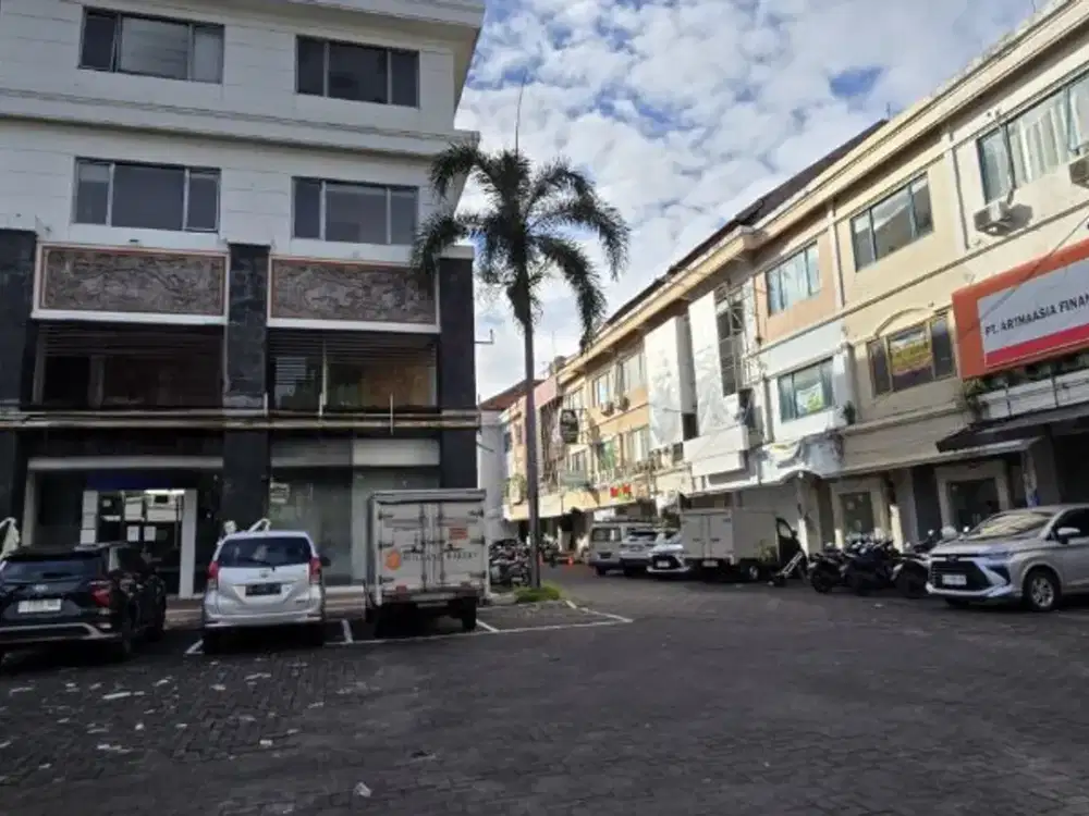 RUKO STRATEGIS 4 LANTAI DI TEUKU UMAR PEMECUTAN KLOD DENPASAR