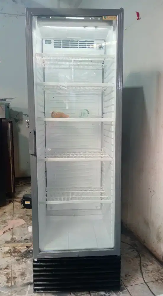 Showcase Sansio 390