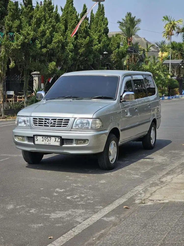 Toyota Kijang 2001 Bensin