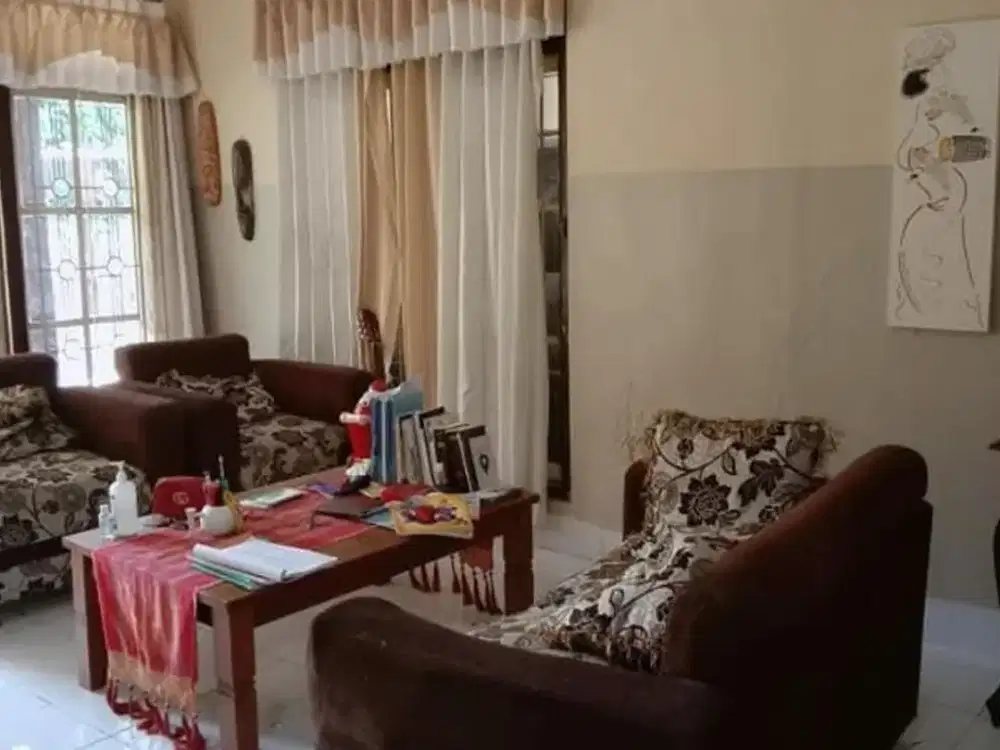 RUMAH 2 LANTAI SUDAH RENOV DI SIDAKARYA DENPASAR