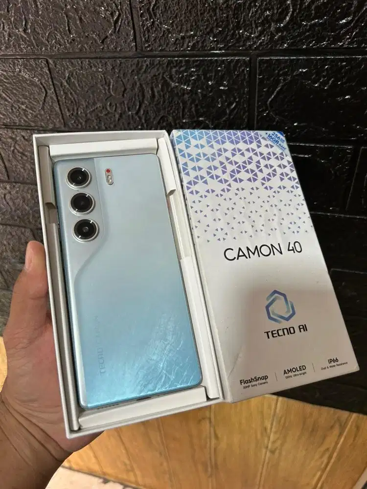 Tecno camon 40 8/256gb fullset