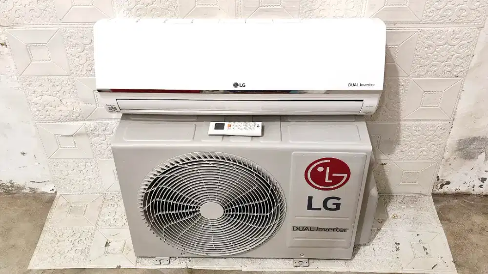 AC LG DUAL INVERTER LIKE NEW LOW WATT