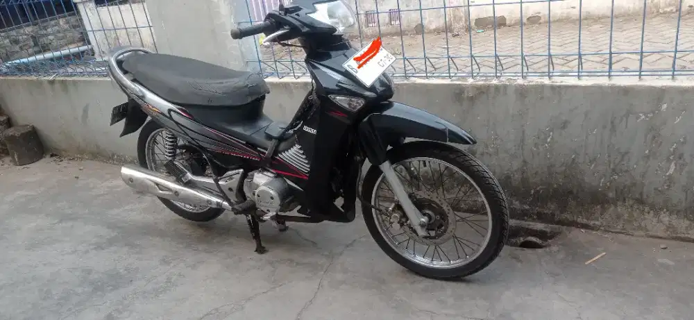 Supra 125 karbu