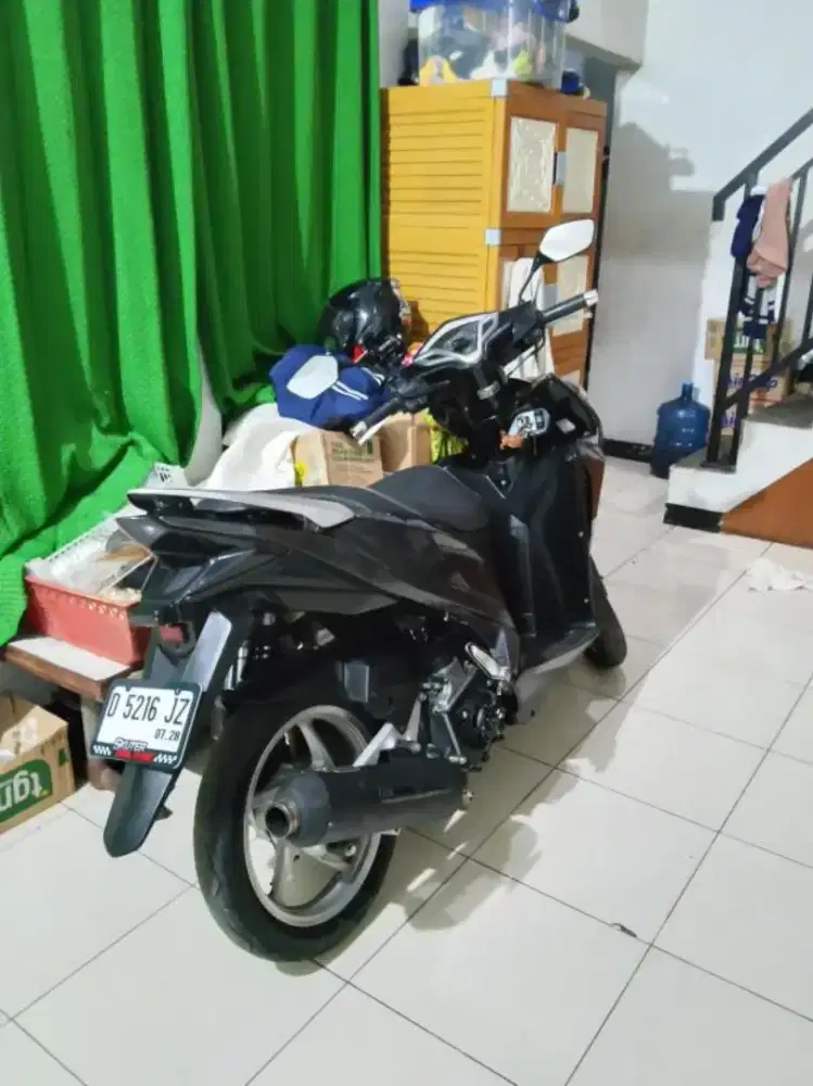 Siapa tau ada yg minat sma motornya