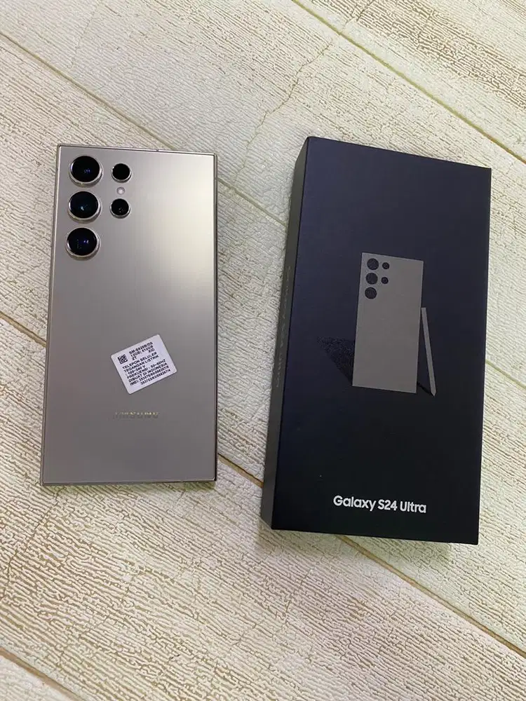 Samsung S24 ultra 12/512GB Grey