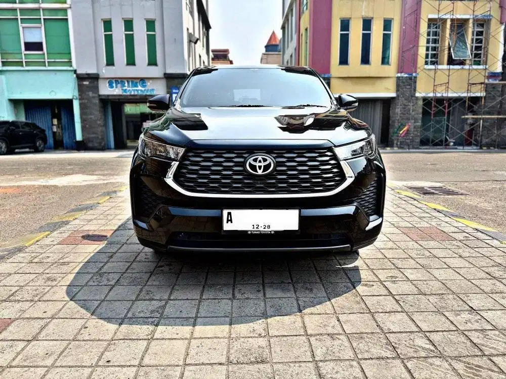 Toyota Innova Zenix G Hybrid 2023 Low KM