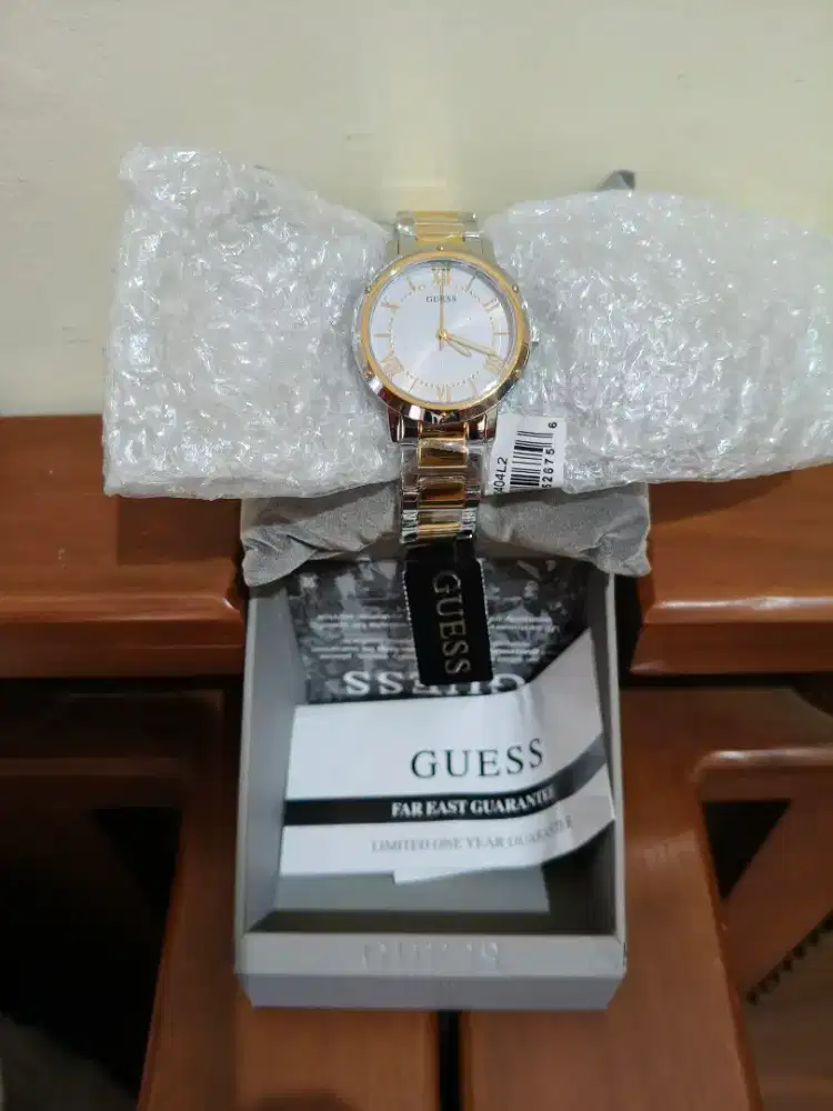 Jam Tangan Wanita GUESS Original