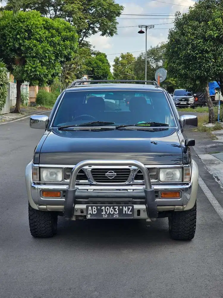 NISSAN TERRANO 2.4 KINGSROAD