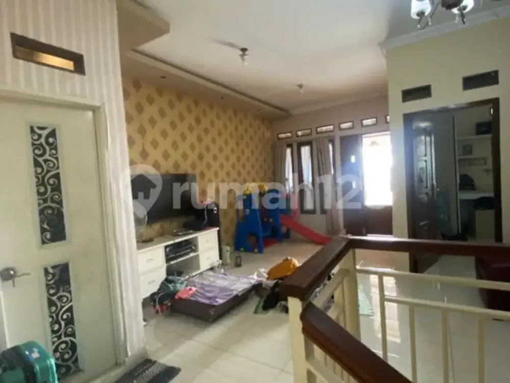Hunian Dengan Design Amerika Style Dekat Sawangan Park