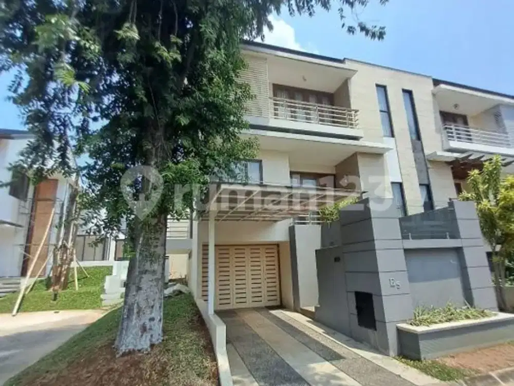 Rumah Ternyaman Dalam Cluster, Furnished, 3 Lt Turun Harga 2,75 M Di Ciputat