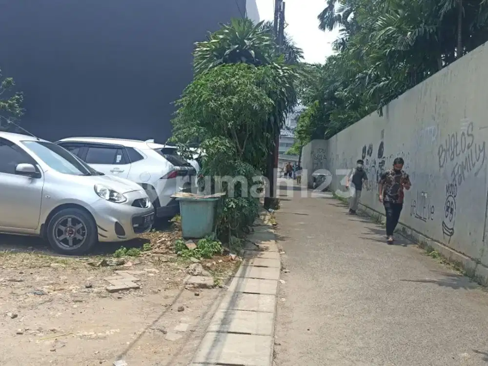 Tanah Diperuntukkan untuk Kedai Usaha, Lokasi Ramai Karyawan Dekat Citos