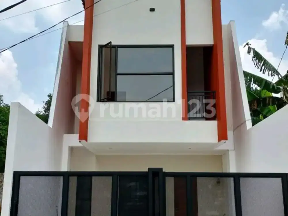 Rumah 2 Lantai Siap Huni Bebas Banjir Hadap Timur Di Krukut, Depok