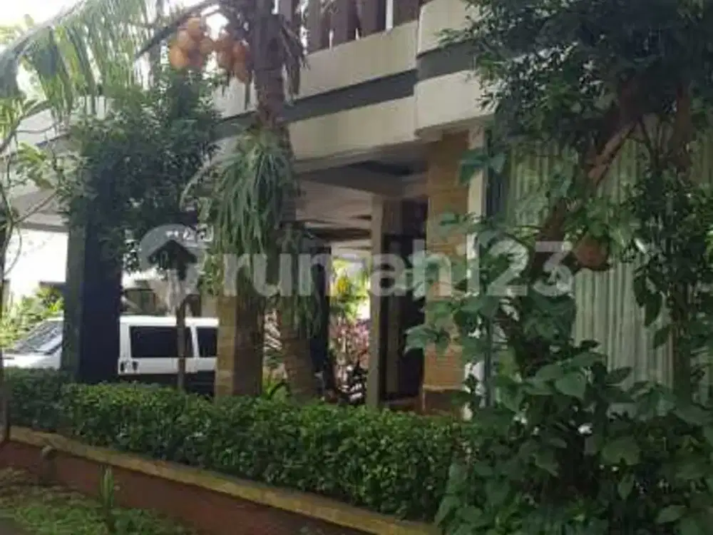 Rumah Unik, Teduh, Dihook di Bali View, Cireunde