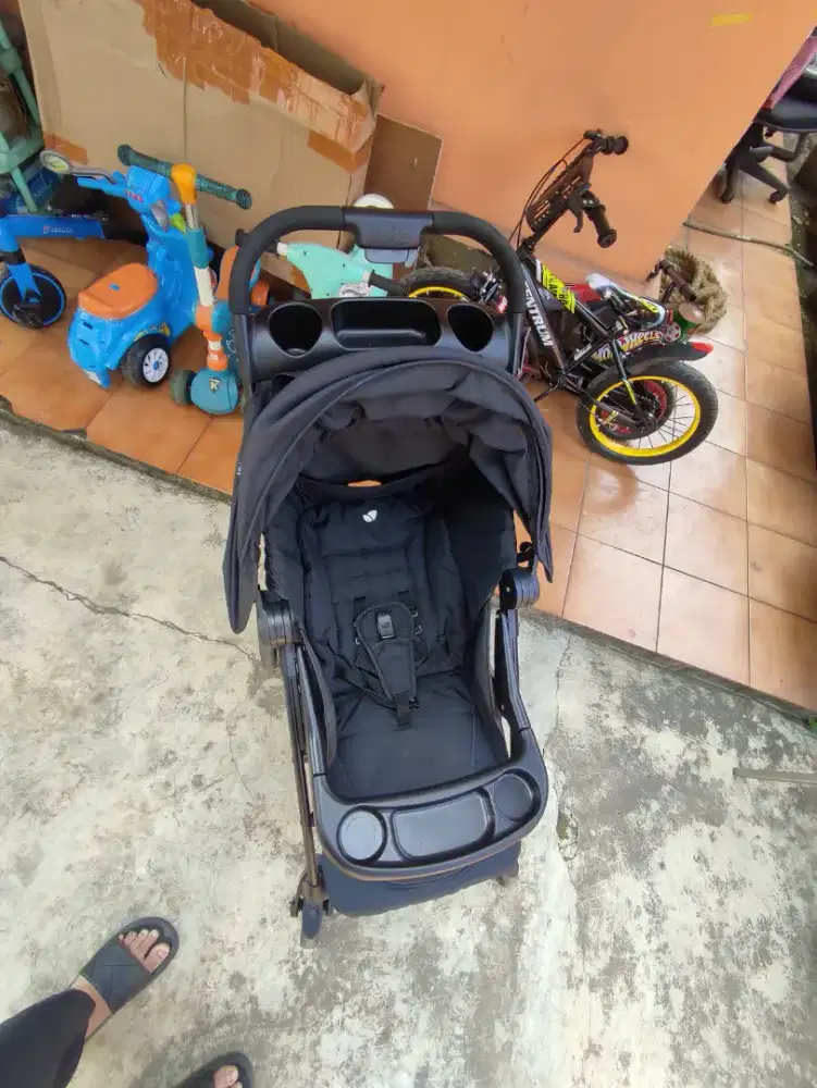 Preloved Stroller Joie Muze-Lx