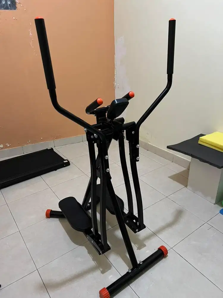 Air walker alat olahraga