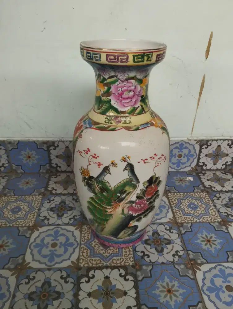 GUCI KERAMIK ASLI CHINA