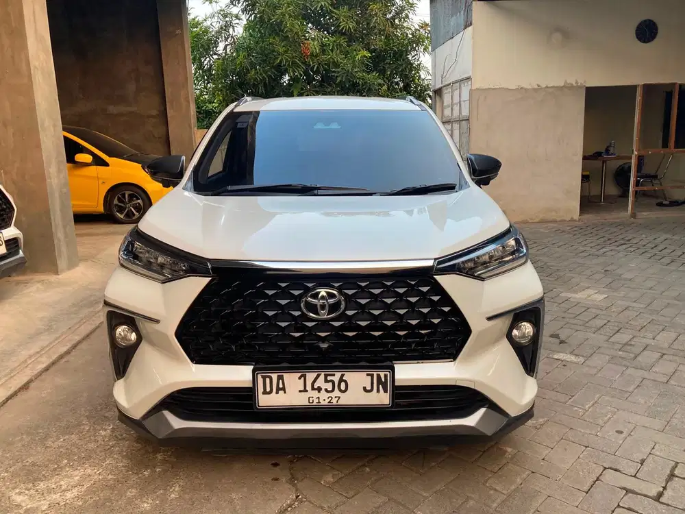 VELOZ Q TSS 2021 AT PUTIH