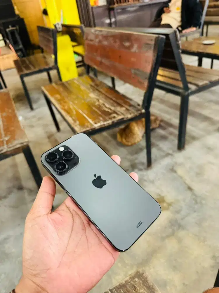 Iphone 14 promax 256 black ibox mulus poll