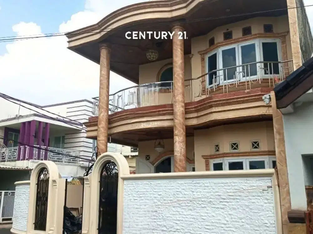 Rumah Posisi Hoek Desain Eropa Di Area Jaktim Dl 18939
