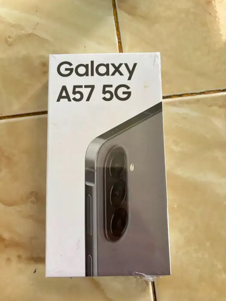 SAMSUNG GALAXY A57 5G. BARU
