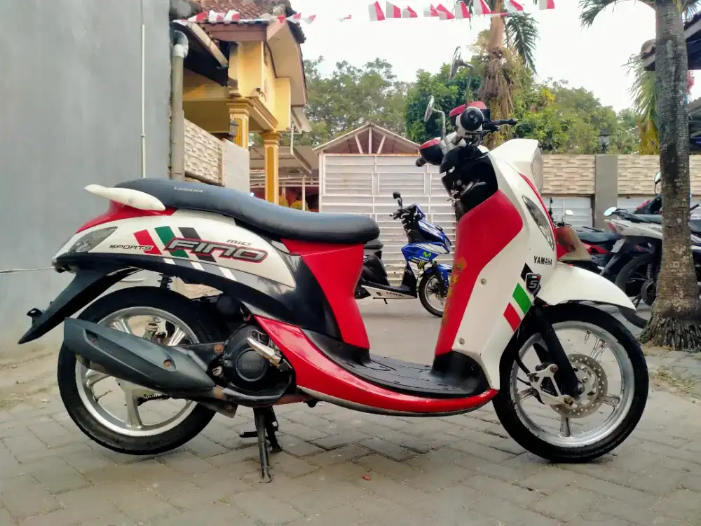 Yamaha Fino injeksi lengkap motor sehat keterangan detail dibawah
