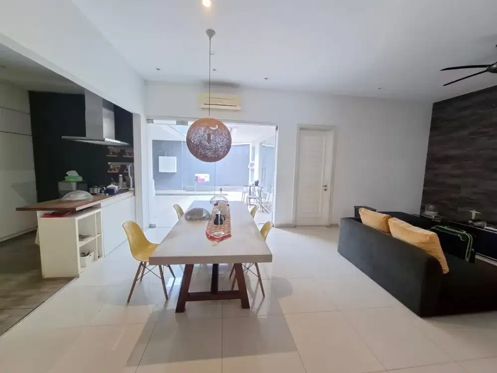 Rumah Semi Furnished Lebar 10 SHM - Sutera Onyx Alam Sutera