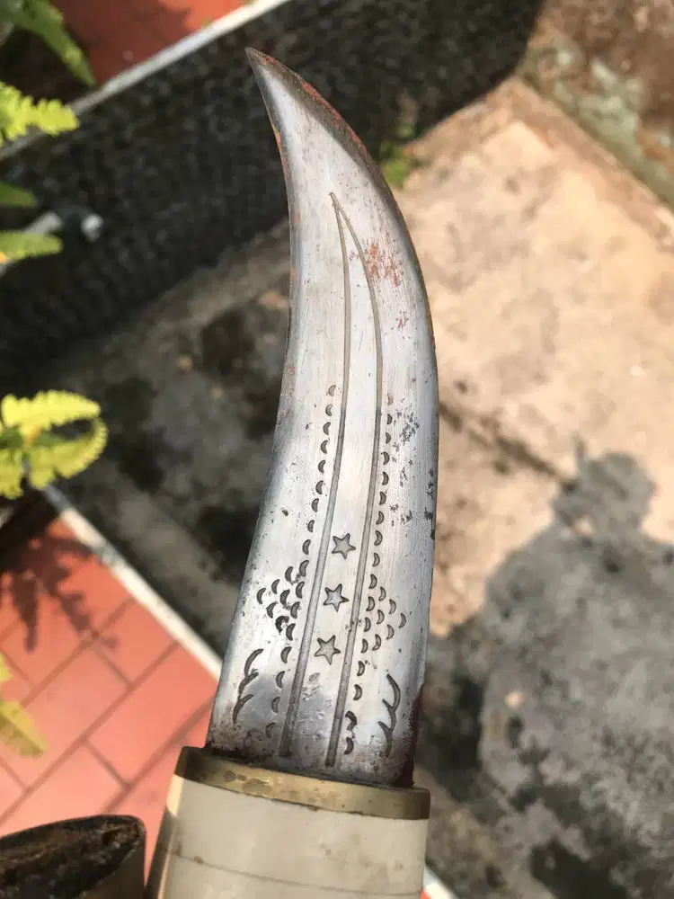 Sepasang Belati Timur Tengah Lengkap dengan Sarung