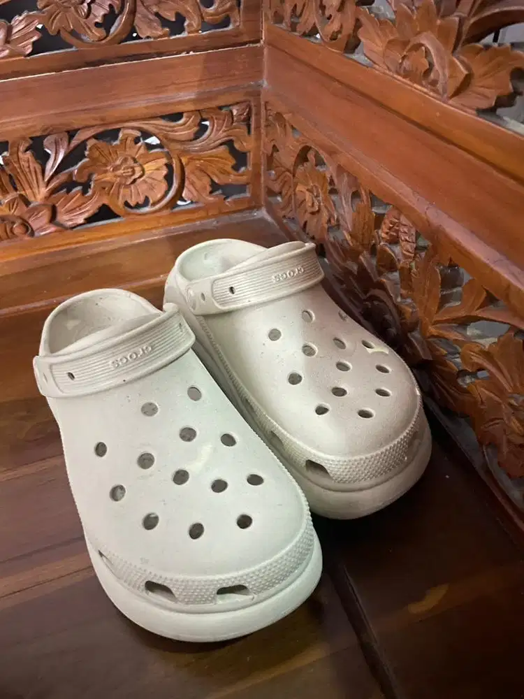 Sandal corcs second