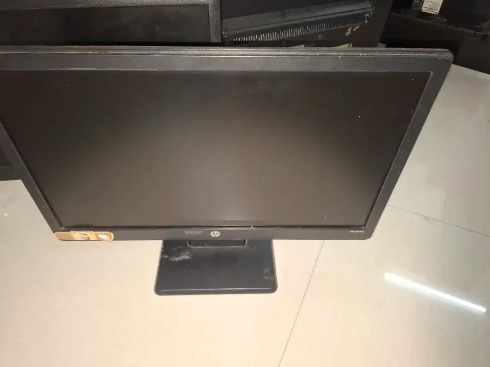 Monitor cpu led hp 18 inch